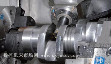 在五軸車銑復合加工上銑削曲軸頸