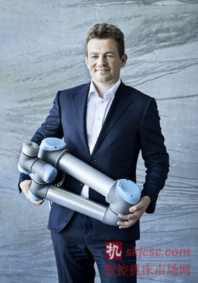 艾斯本.奧斯特加， Universal Robots (優(yōu)傲機(jī)器人) 首席技術(shù)官
