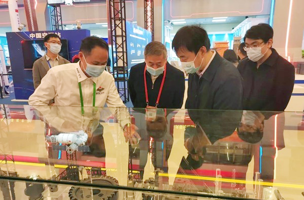 株洲鉆石亮相國家“十三五”科技創新成就展 株洲鉆石亮相國家“十三五”科技創新成就展